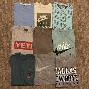 Bundle of Men’s Small/Medium tshirts, blue & gray, Nike Yeti Columbia etc